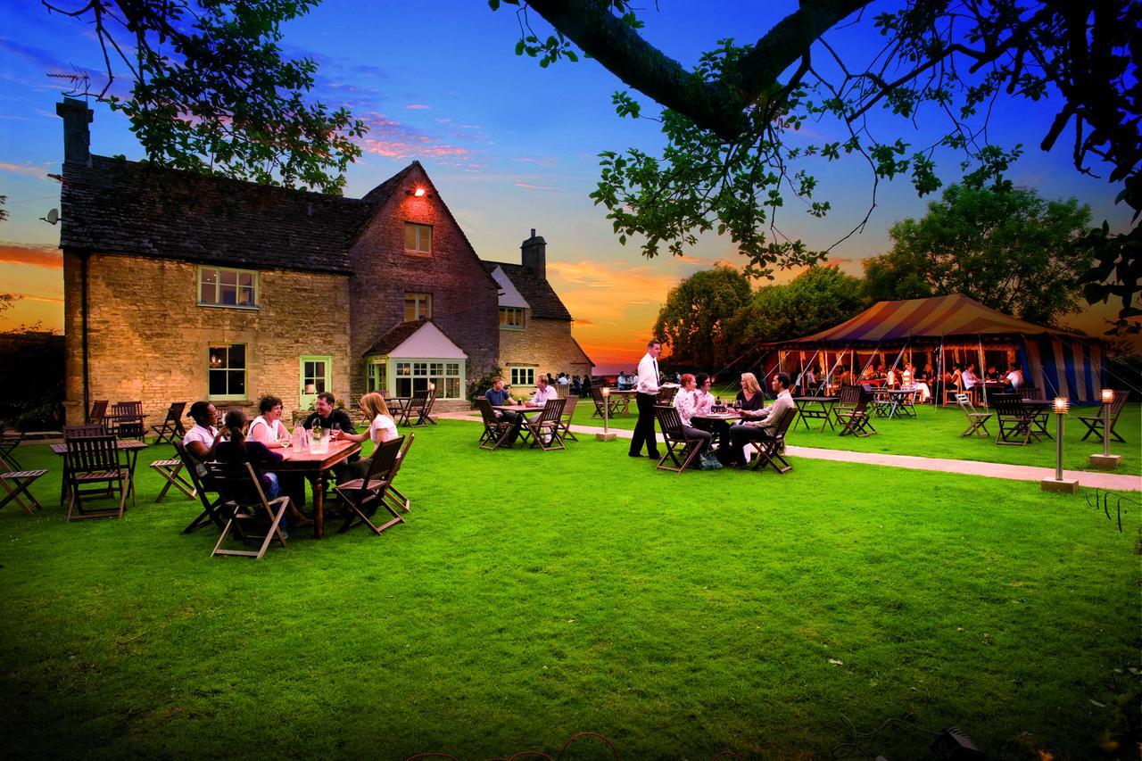 The Old Lodge สเตราด์ ภายนอก รูปภาพ